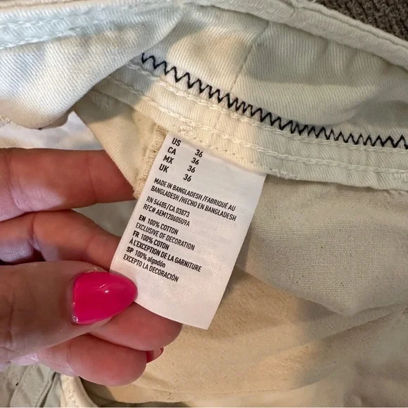 American Eagle Outfitters Casual Long Length 12” Inseam Cargo Short Cream 36 NWT - Picture 5 of 6